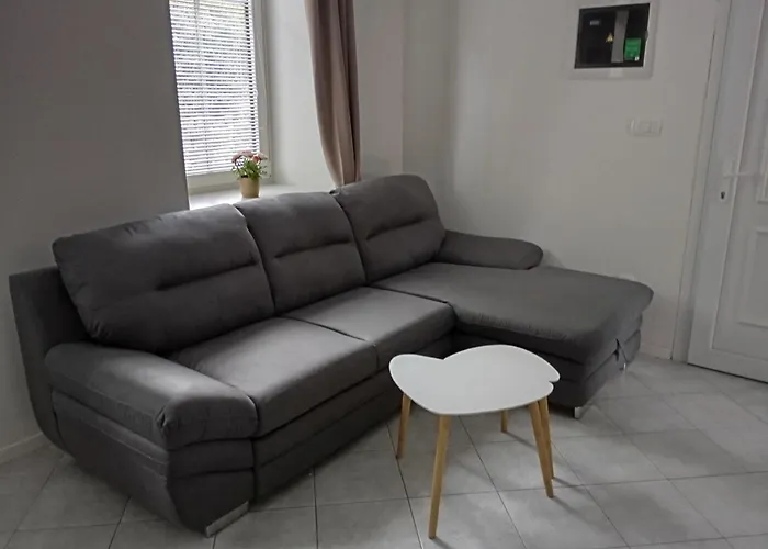 Apartment Zaklad Soce With Hot Tube